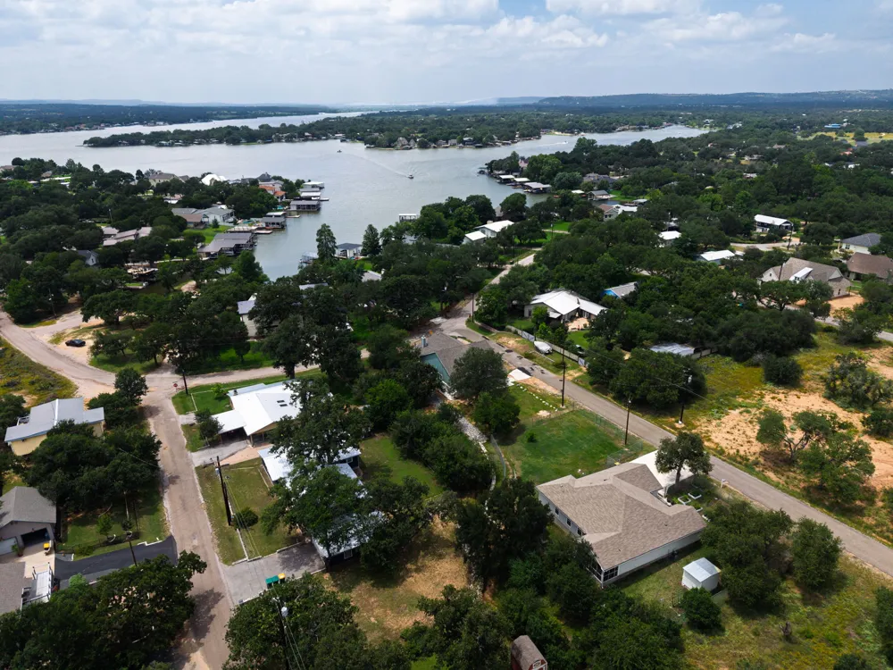 602 Shorewood Drive Granite Shoals, TX 78654