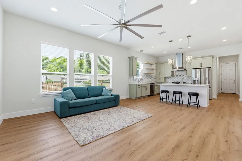 602 Shorewood Drive Granite Shoals, TX 78654