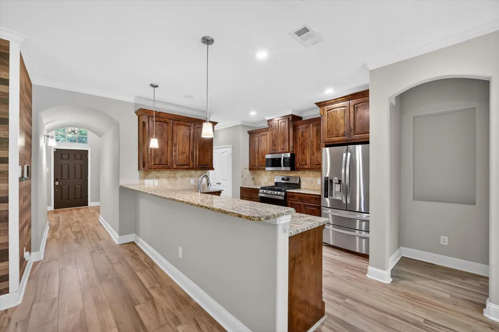 1004 E Main Street Tioga, TX 76271