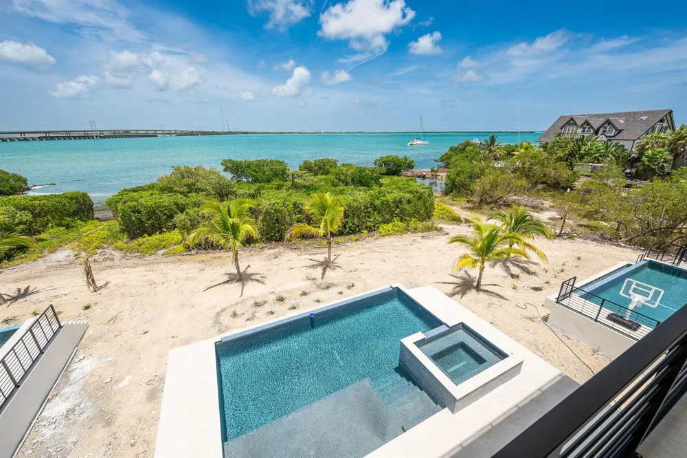 231 E Shore Drive #Unit 2 