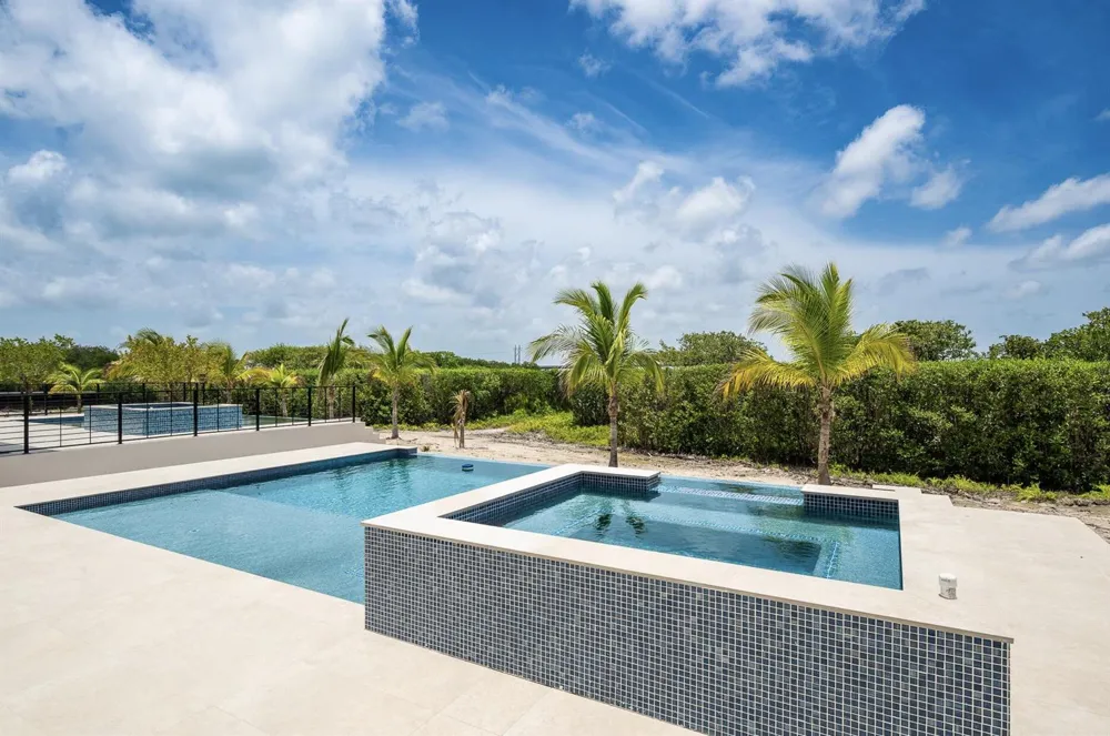 231 E Shore Drive #Unit 6 Key West, FL 33040
