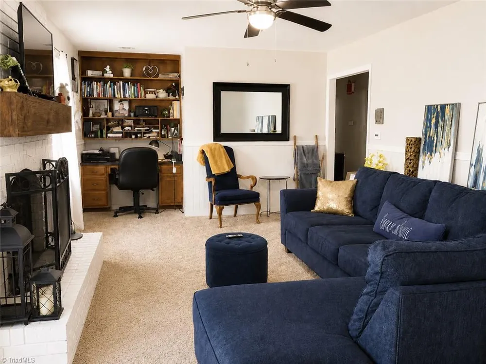 529 Carolina Avenue Statesville, NC 28677