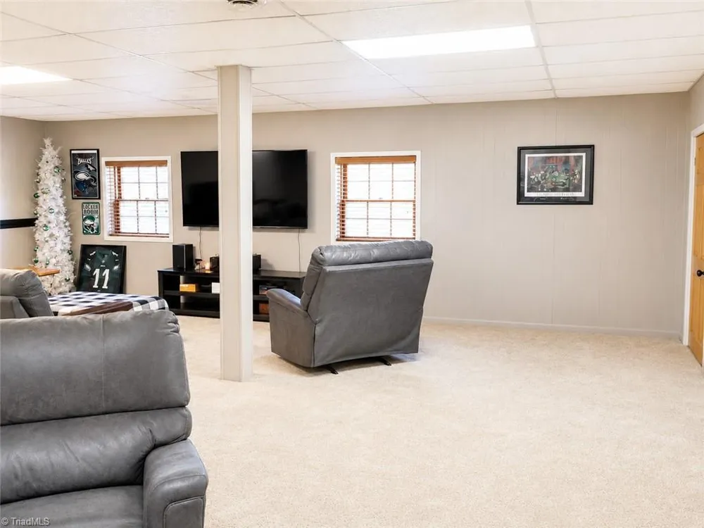 529 Carolina Avenue Statesville, NC 28677