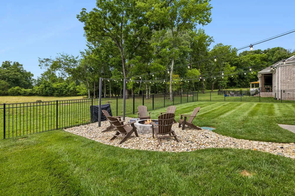 5805 Bridget Ct Arrington, TN 37014