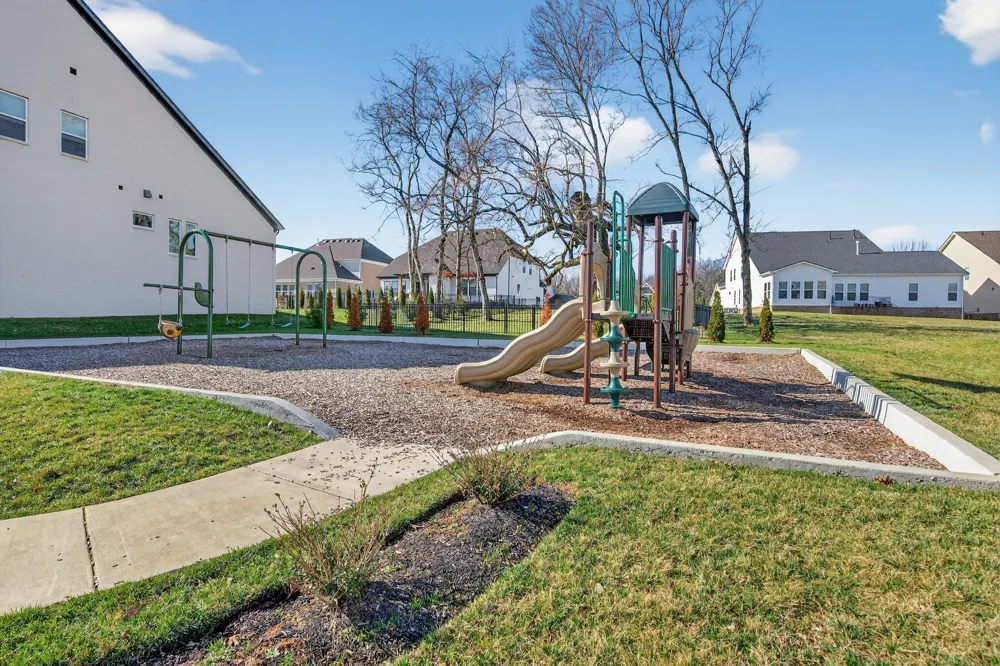 5805 Bridget Ct Arrington, TN 37014