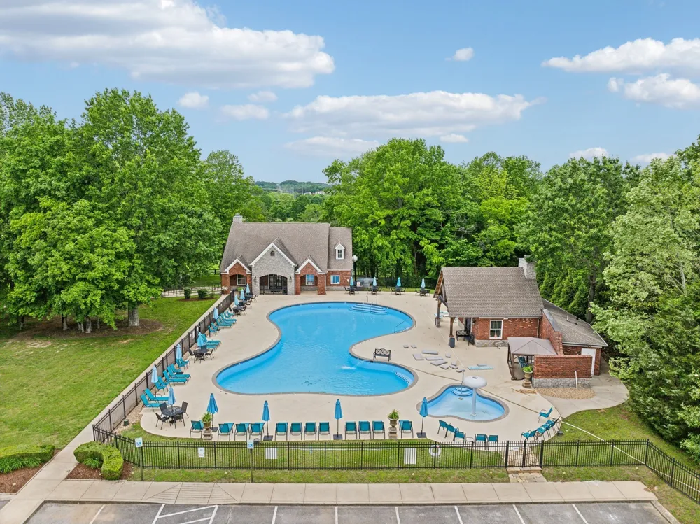 5805 Bridget Ct Arrington, TN 37014