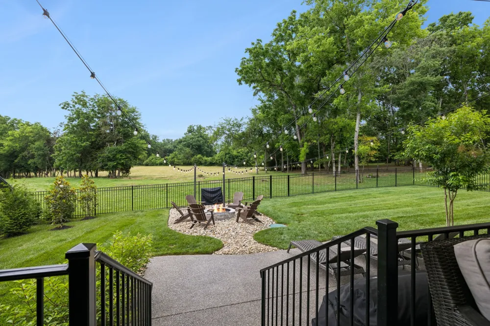 5805 Bridget Ct Arrington, TN 37014