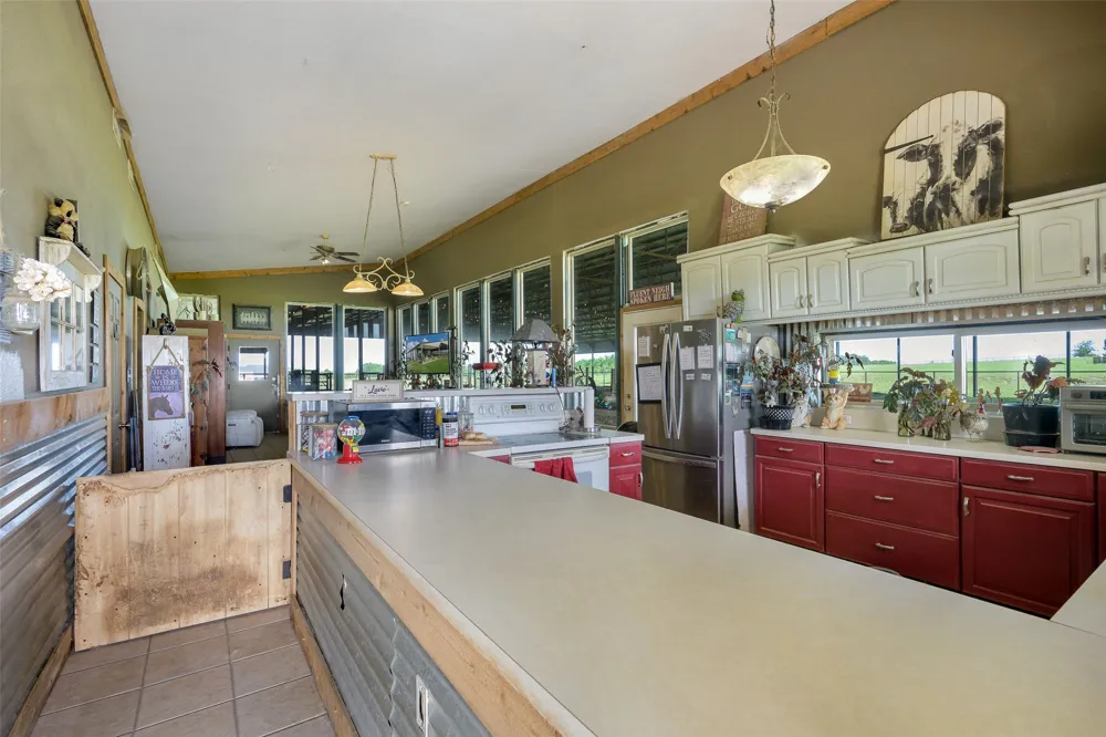 6188 County Road 168 McKinney, TX 75071