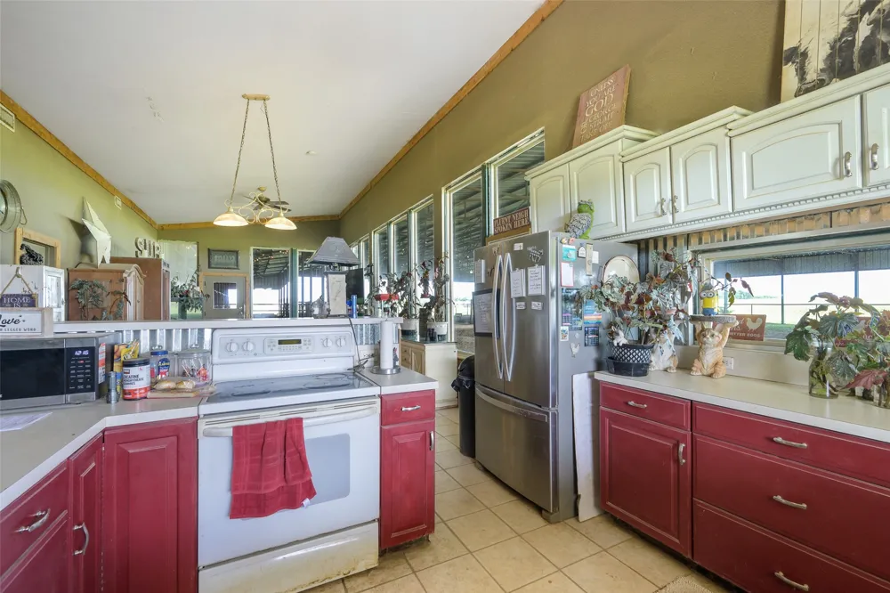 6188 County Road 168 McKinney, TX 75071