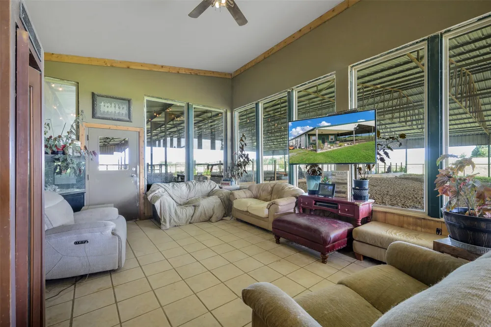 6188 County Road 168 McKinney, TX 75071