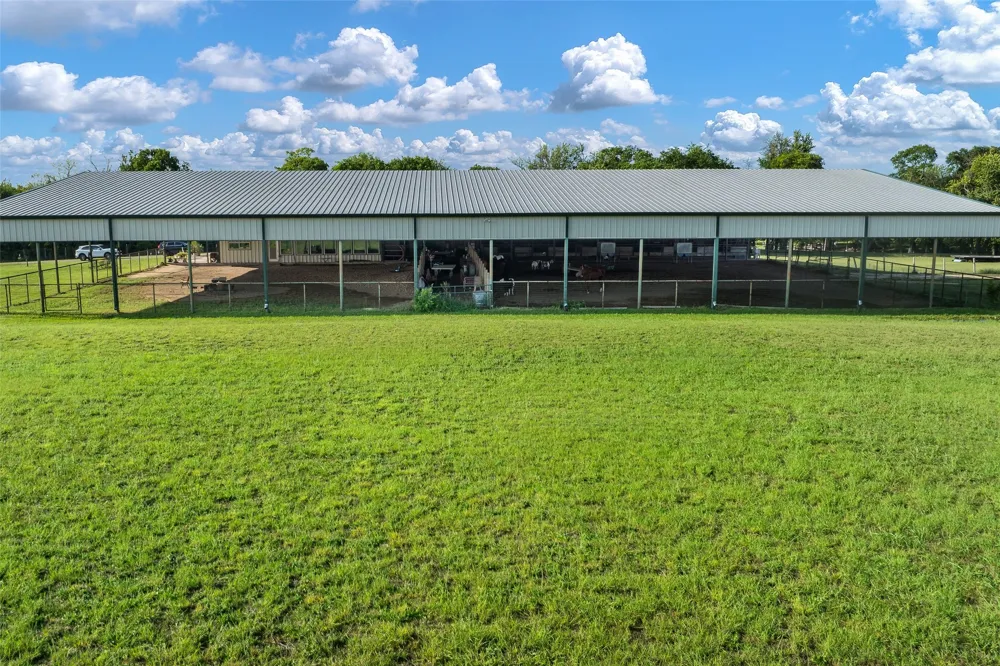 6188 County Road 168 McKinney, TX 75071