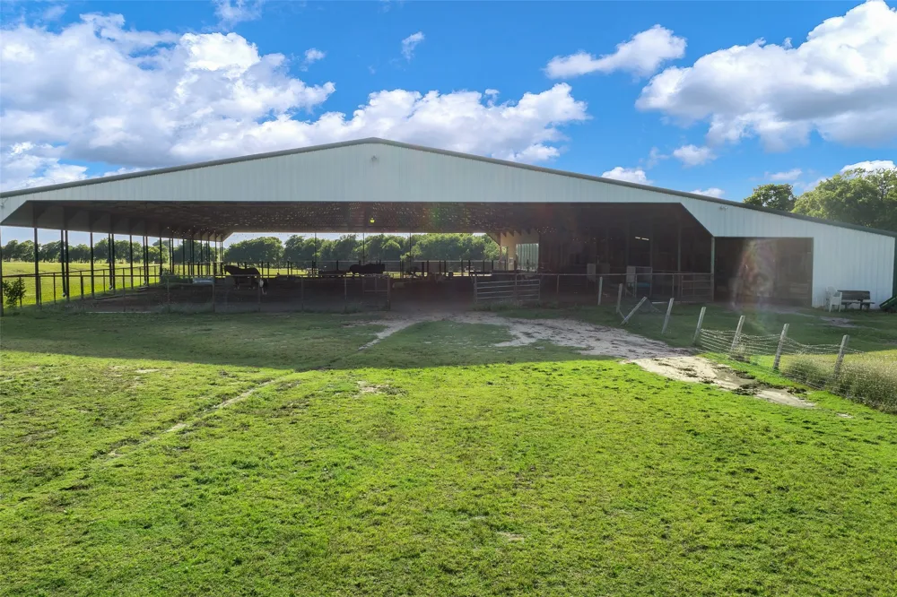 6188 County Road 168 McKinney, TX 75071