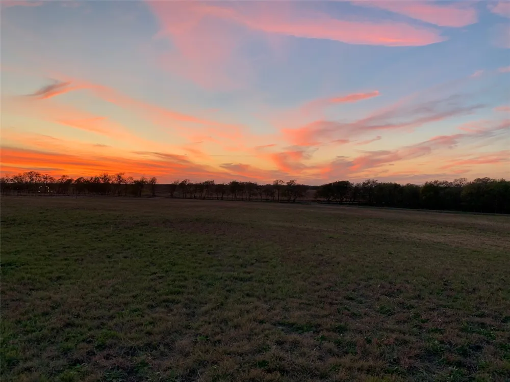 6188 County Road 168 McKinney, TX 75071