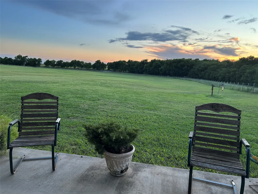 6188 County Road 168 McKinney, TX 75071