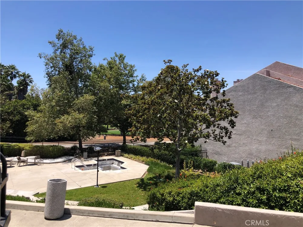 25951 Orbita Mission Viejo, CA 92691