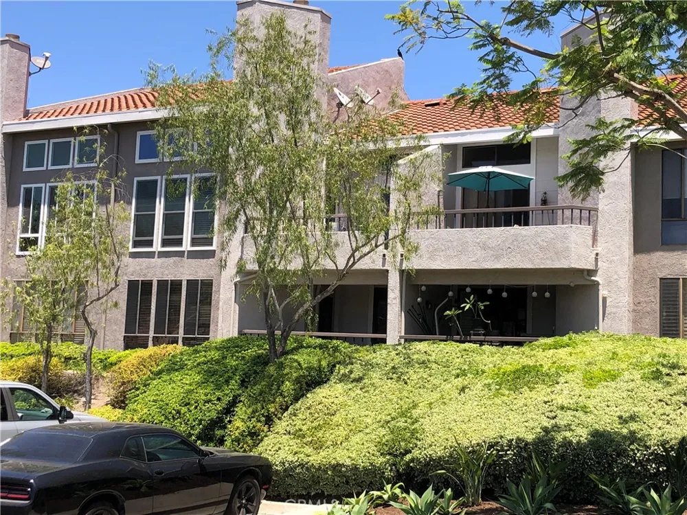 25951 Orbita Mission Viejo, CA 92691