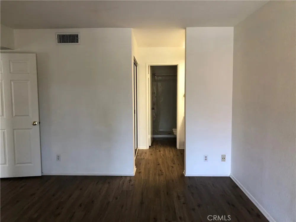 25951 Orbita Mission Viejo, CA 92691