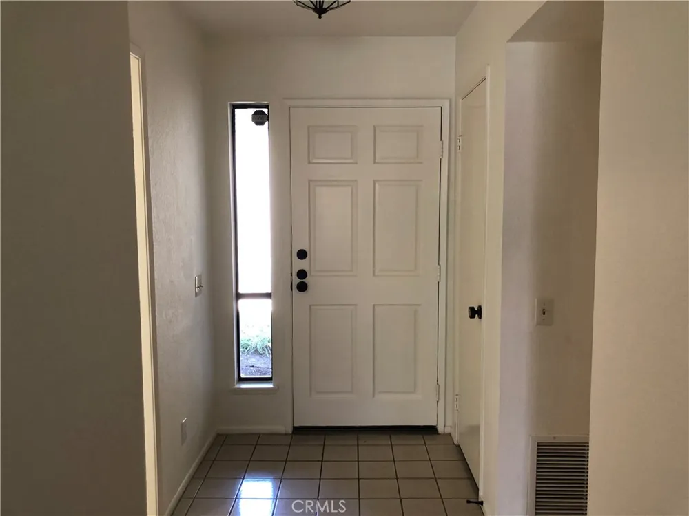 25951 Orbita Mission Viejo, CA 92691