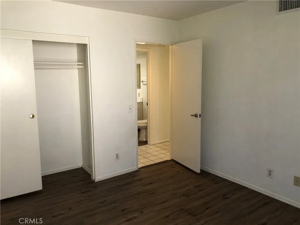 25951 Orbita Mission Viejo, CA 92691