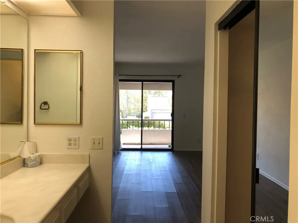 25951 Orbita Mission Viejo, CA 92691