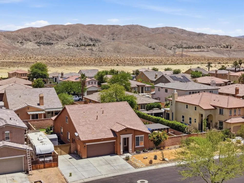 80052 Calder Drive Indio, CA 92203