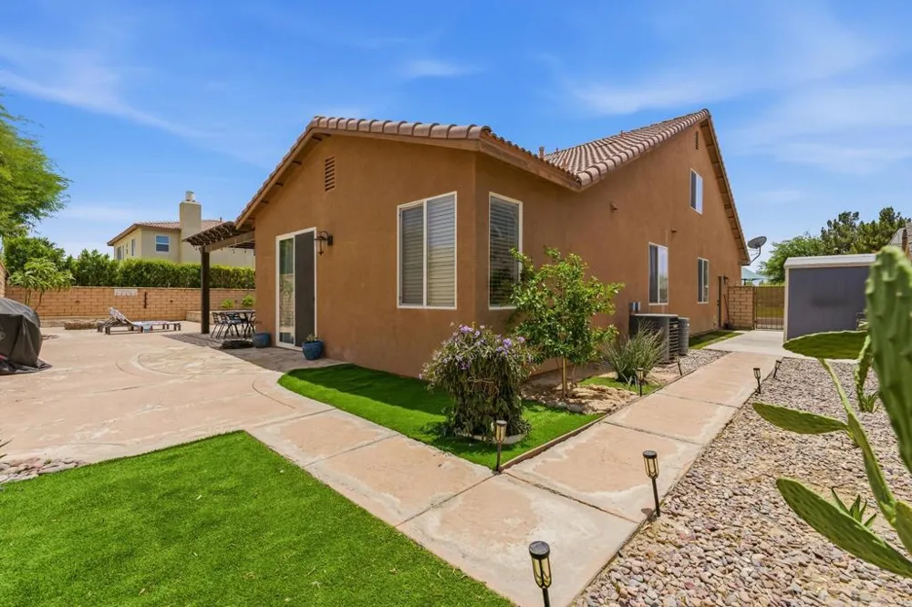 80052 Calder Drive Indio, CA 92203
