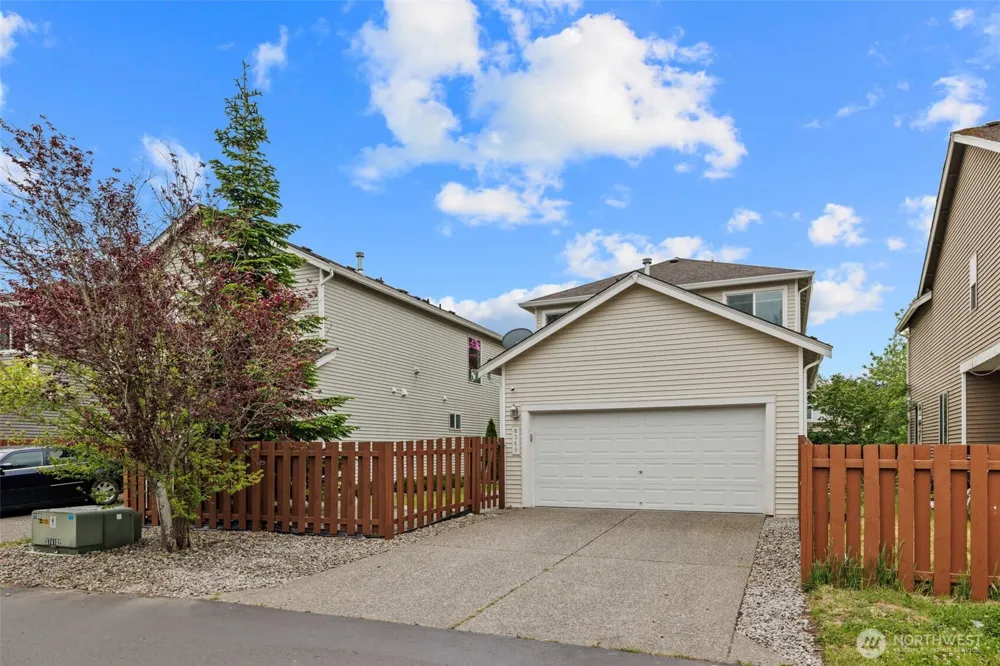 8369 21st Street NE Lake Stevens, WA 98258