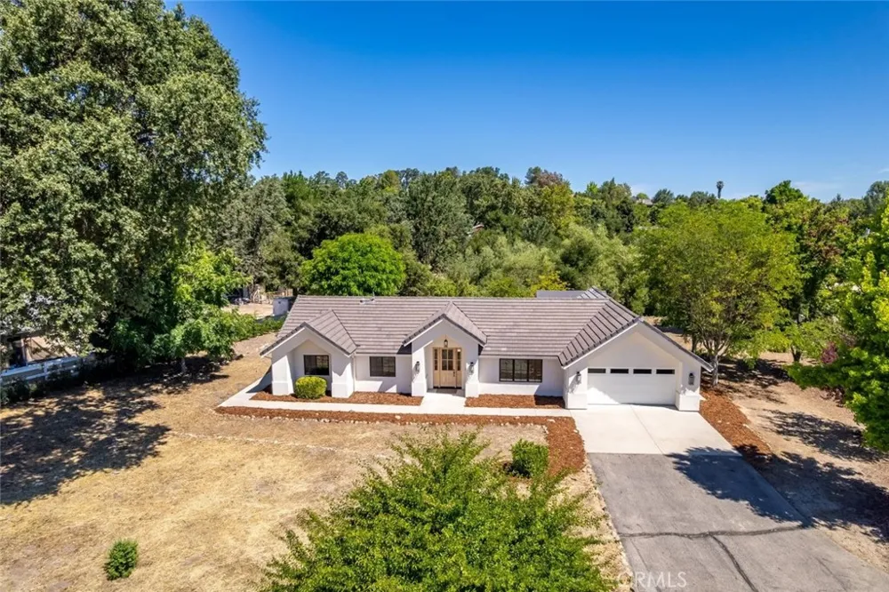 1090 Jordan Lane Templeton, CA 93465