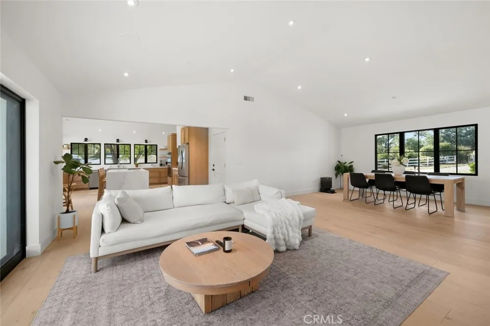 1090 Jordan Lane Templeton, CA 93465