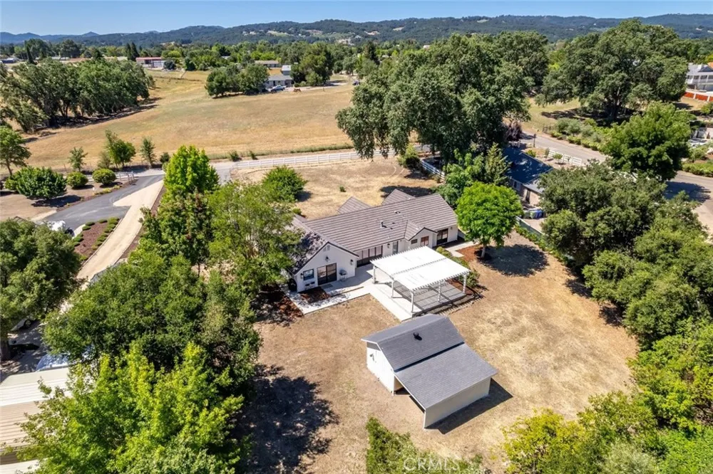 1090 Jordan Lane Templeton, CA 93465