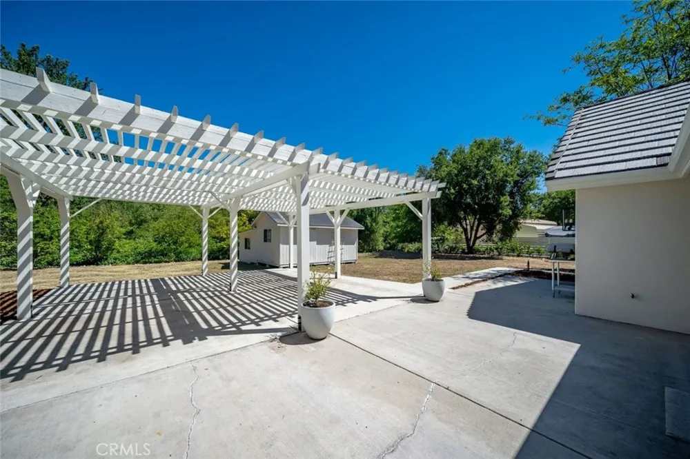 1090 Jordan Lane Templeton, CA 93465