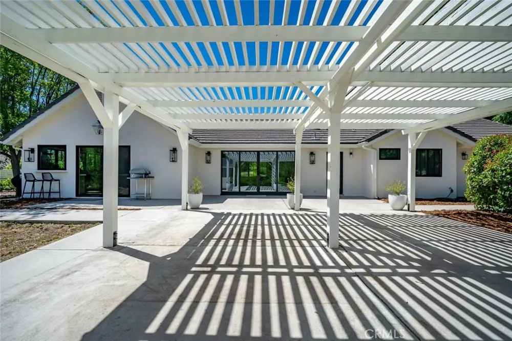 1090 Jordan Lane Templeton, CA 93465