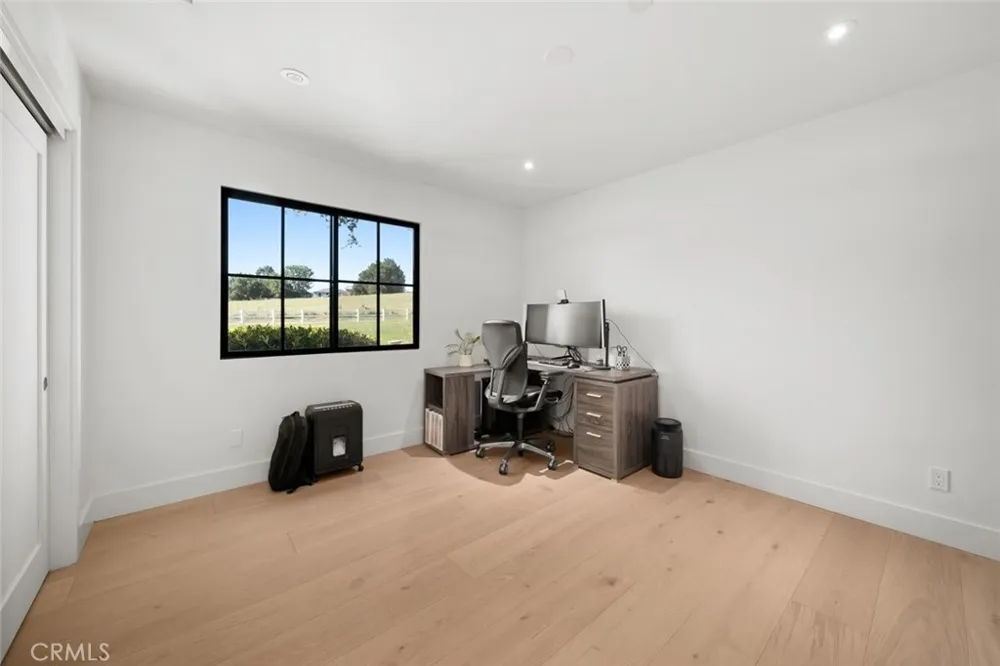 1090 Jordan Lane Templeton, CA 93465