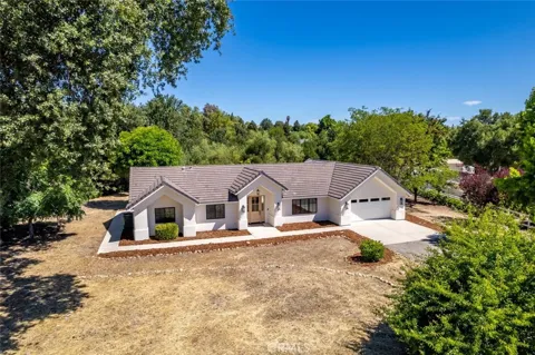 1090 Jordan Lane