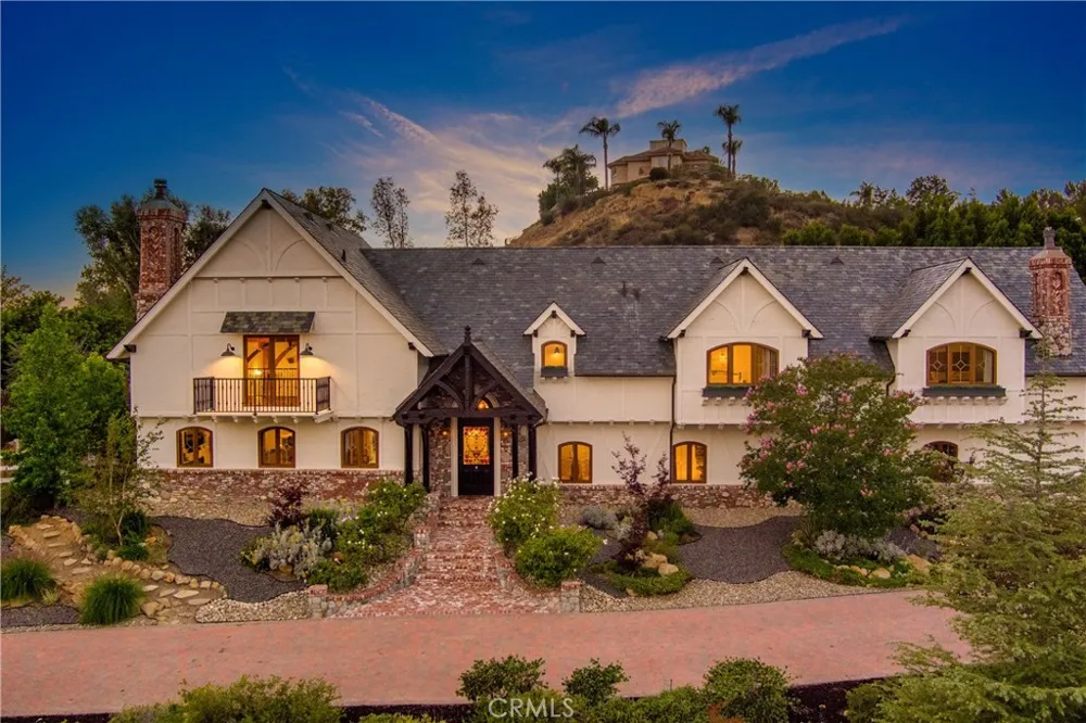 85 Saddlebow Road Bell Canyon, CA 91307