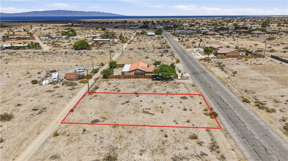 1362 Bering Boulevard Salton City, CA 92274