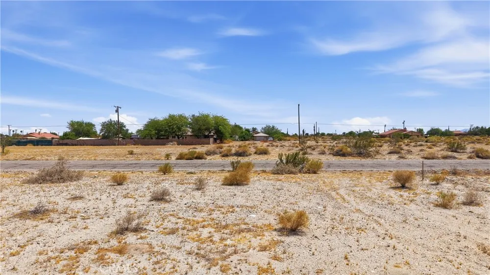 1362 Bering Boulevard Salton City, CA 92274
