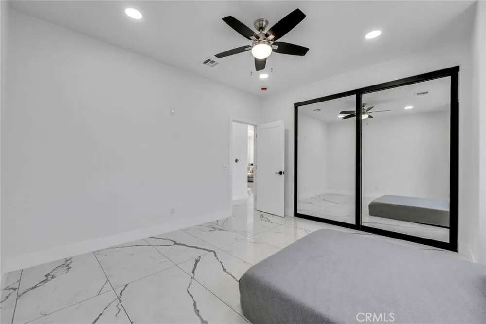 3834 Locust Chino, CA 91710