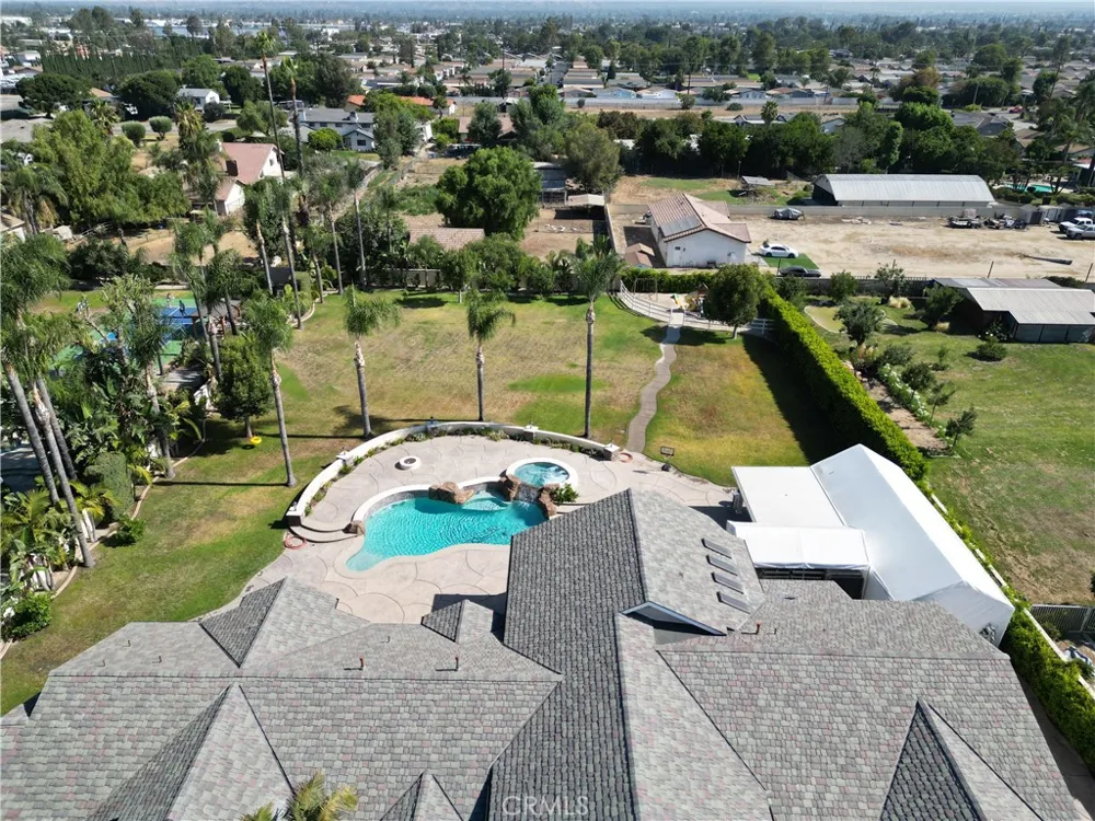 3834 Locust Chino, CA 91710