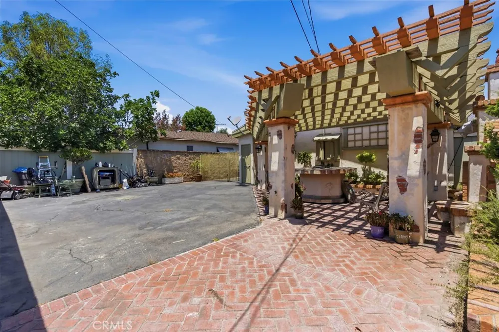 3750 Blanche Street Pasadena, CA 91107