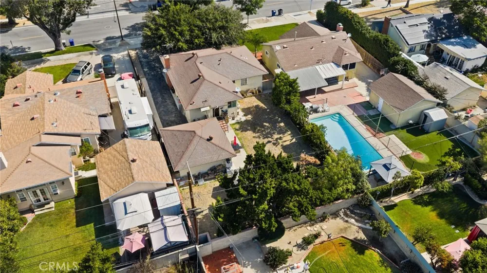 616 E Sixth St Ontario, CA 91764