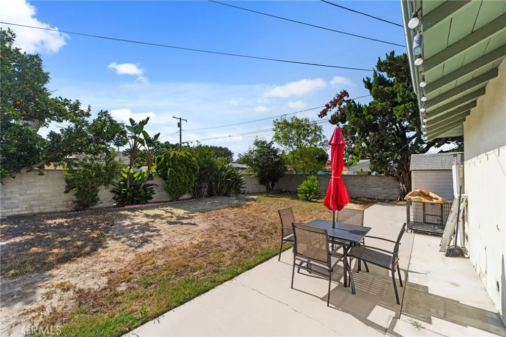 616 E Sixth St Ontario, CA 91764