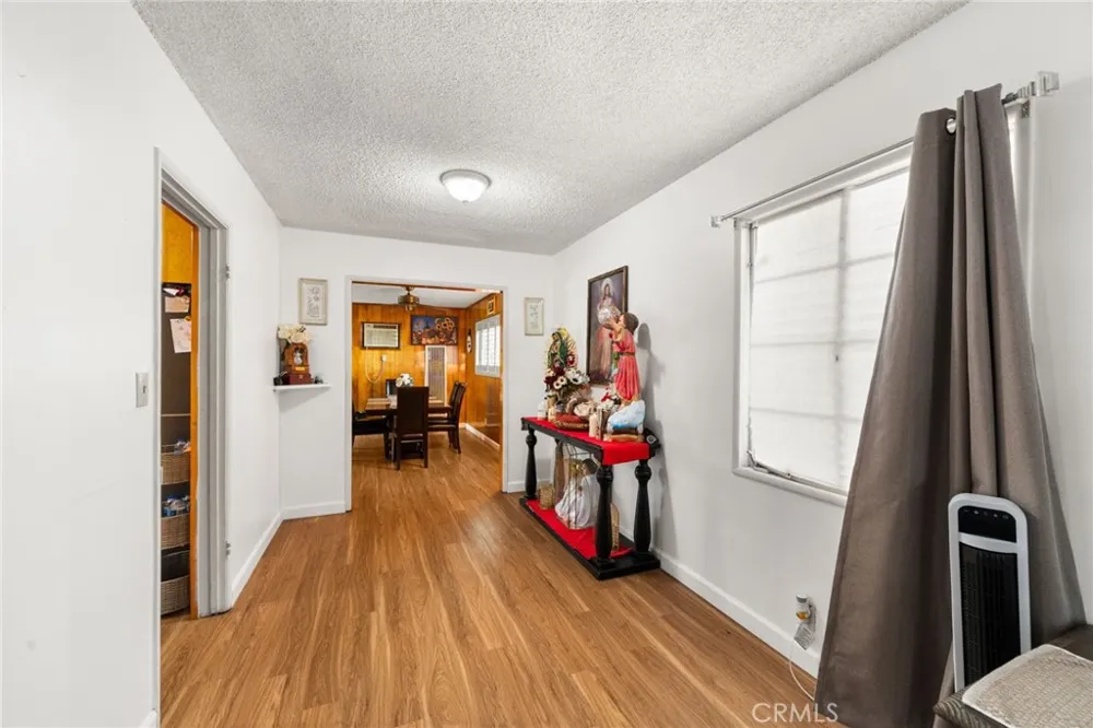 616 E Sixth St Ontario, CA 91764