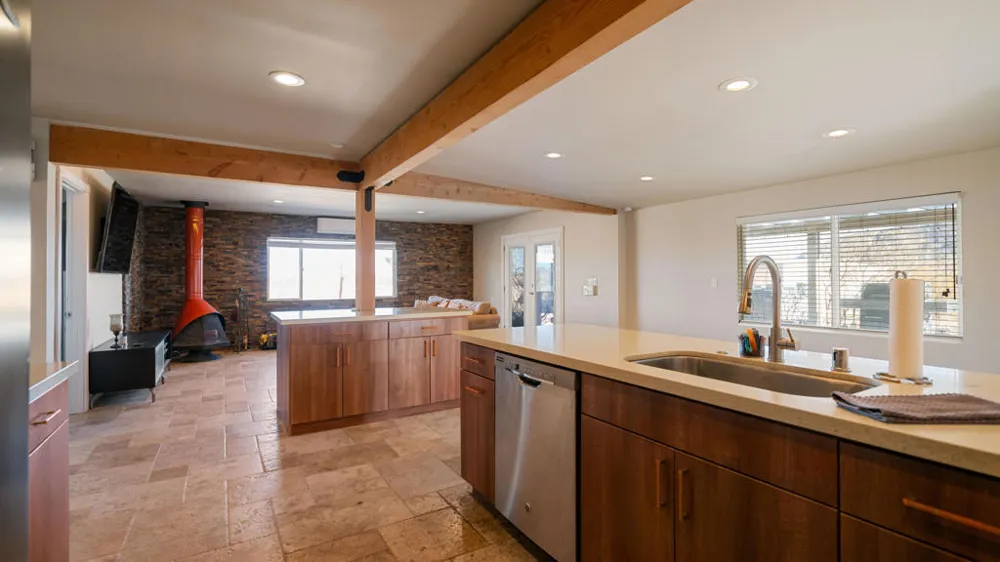 2467 Sand Drive Landers, CA 92285