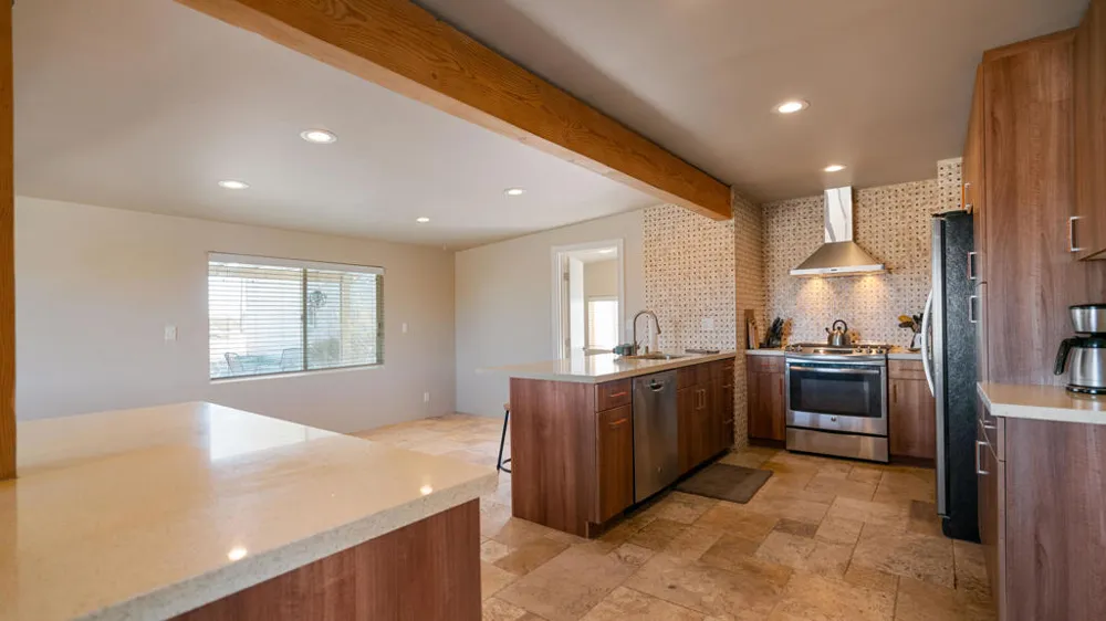 2467 Sand Drive Landers, CA 92285