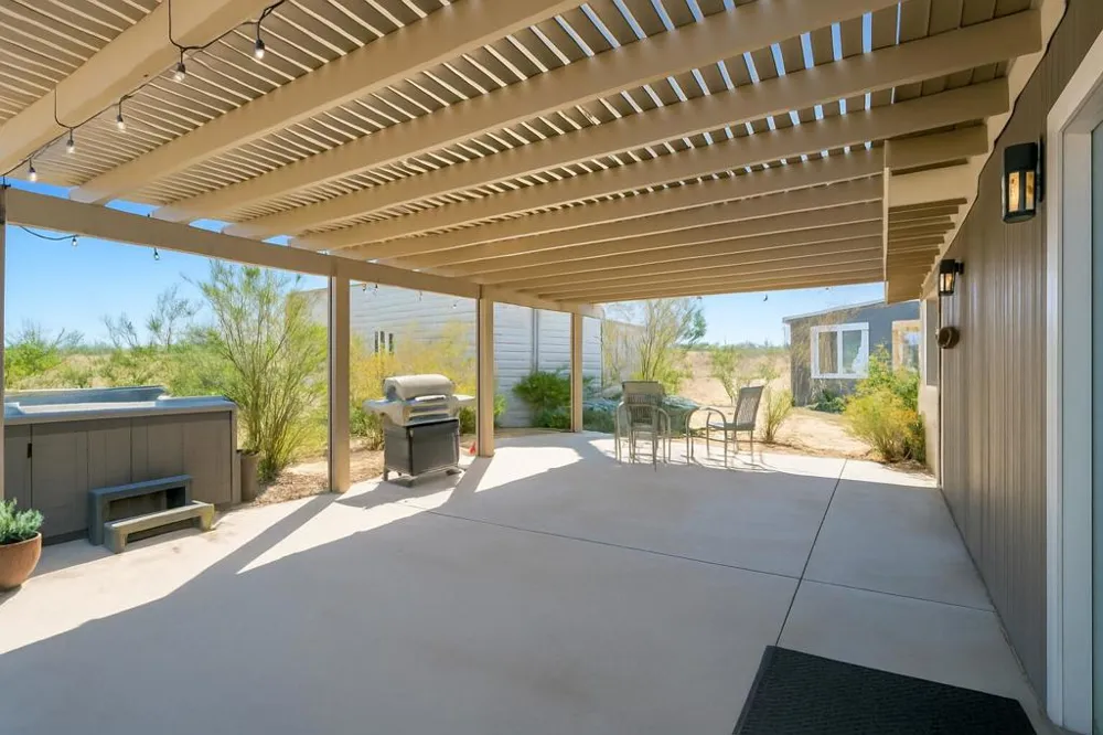 2467 Sand Drive Landers, CA 92285