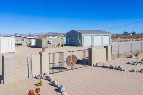 2467 Sand Drive
