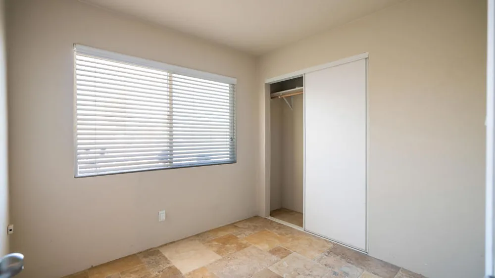 2467 Sand Drive Landers, CA 92285