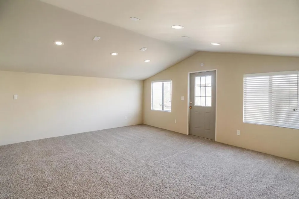2467 Sand Drive Landers, CA 92285