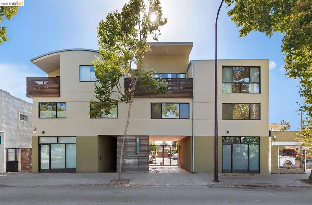 1406 San Pablo Ave #A Berkeley, CA 94702
